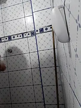 Snapshot of Exotic19cm chatting on 11/12/25, 11:03 Exotic19cm online show from 11/12/25, 11:03