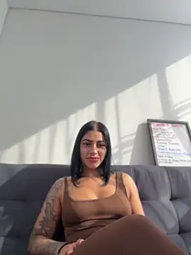 AlannaEvons online show from 07/01/26, 09:03