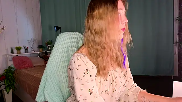 Mary Dollie online show from 09/08/25, 08:52