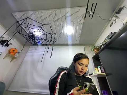 amanne misa online show from 11/21/25, 01:48