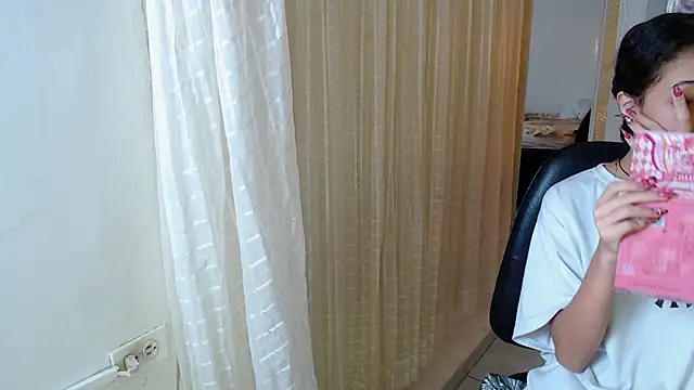 honeymoon 12 online show from 10/04/25, 03:04