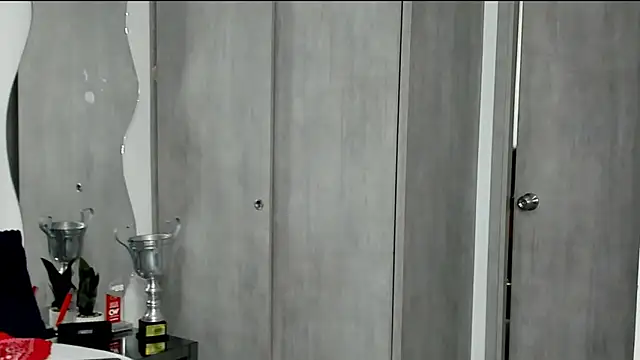 JakeViper online show from 11/18/25, 02:28