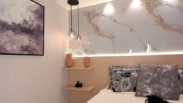 SolAvelar online show from 07/02/26, 03:56