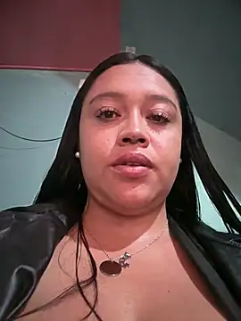 -Mia1 online show from 05/20/26, 12:11