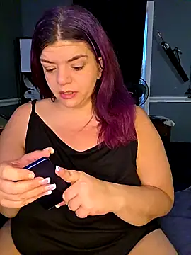 cakeforu11 online show from 10/11/25, 12:15