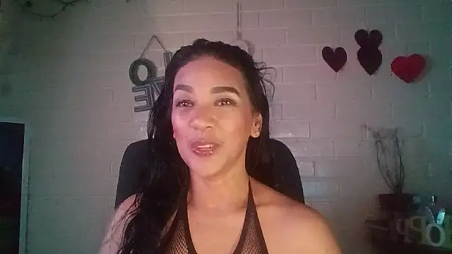 MiiaVelasquez online show from 04/04/26, 04:44