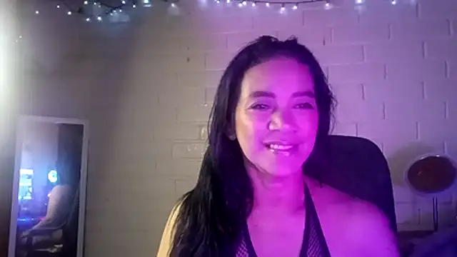 MiiaVelasquez online show from 07/26/26, 05:26