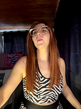 CoraVibes online show from 10/16/25, 11:33