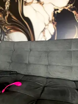 Snapshot of MelissaAlCapone chatting on 11/19/25, 07:03 MelissaAlCapone online show from 11/19/25, 07:03