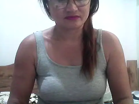 nathalie0045 online show from 05/26/26, 11:23