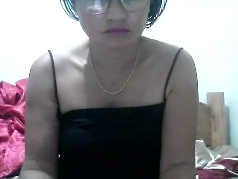 nathalie0045 online show from 06/13/26, 09:24