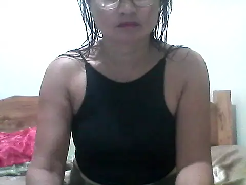nathalie0045 online show from 06/15/26, 10:28