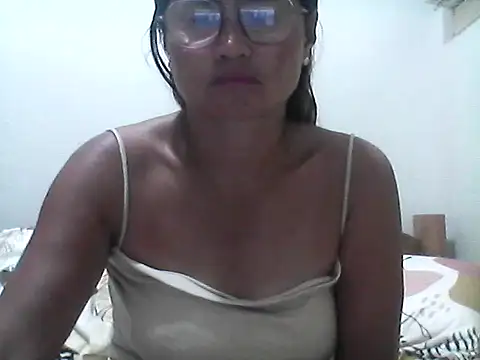 nathalie0045 online show from 06/30/26, 10:22
