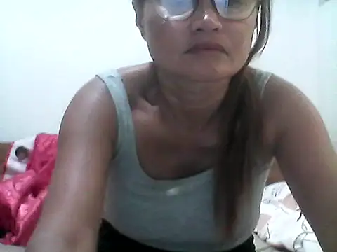 nathalie0045 online show from 07/22/26, 10:56