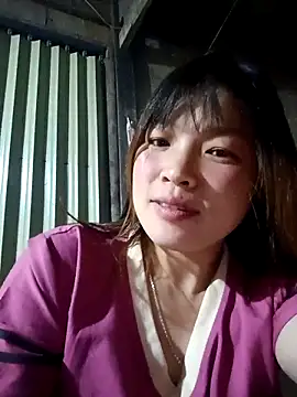 - Jin-Ka-  online show from 12/04/25, 12:47