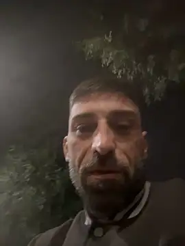 Snapshot of GmGit chatting on 10/22/25, 07:46 GmGit online show from 10/22/25, 07:46