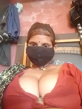 Snapshot of Jyoti_chauhan chatting on 09/30/25, 04:06 Jyoti chauhan online show from 09/30/25, 04:06