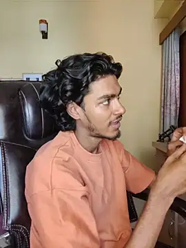 thecatfish online show from 10/31/25, 04:13