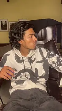 thecatfish online show from 11/19/25, 05:13