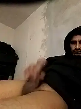 Snapshot of Arce92 chatting on 01/18/26, 12:20 Arce92 online show from 01/18/26, 12:20