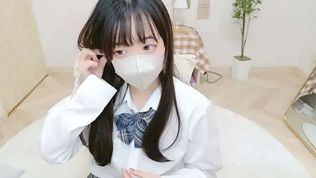 Snapshot of YUNOcha_oO chatting on 10/09/25, 12:47 YUNOcha oO online show from 10/09/25, 12:47