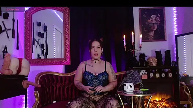 miss strapon online show from 11/29/25, 01:47