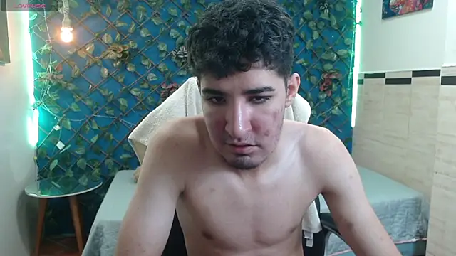 whitebull2606 online show from 10/02/25, 12:01