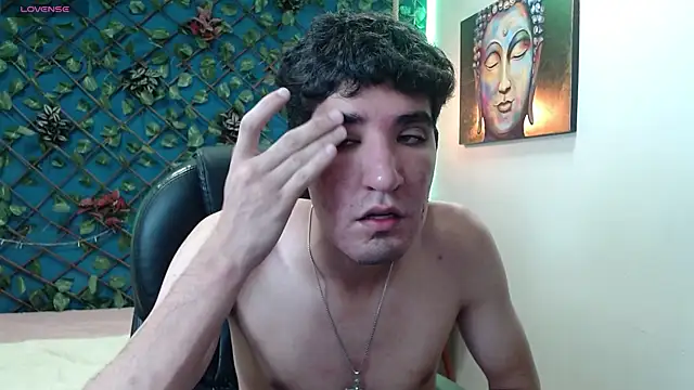 whitebull2606 online show from 10/26/25, 12:44