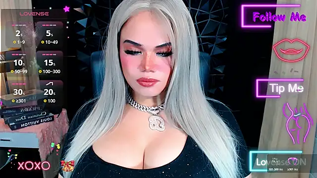 xHugeHarleySelfsuckerx online show from 11/19/25, 12:49