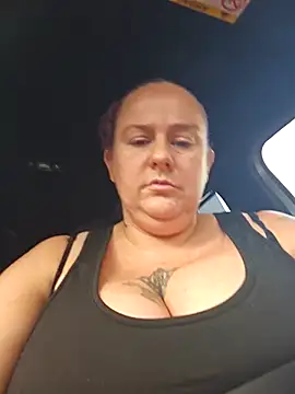 Biggtitz121 online show from 10/16/25, 09:54