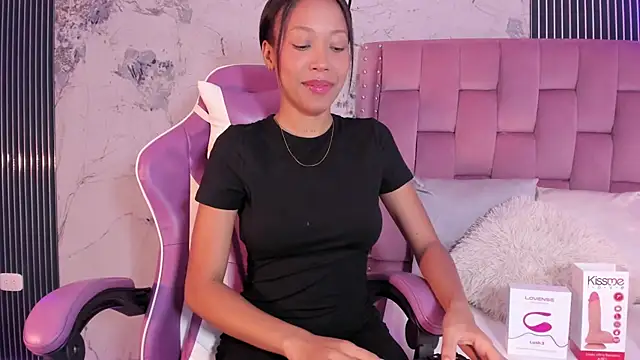 Mia Duarte1 online show from 09/25/25, 07:39