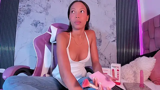 Mia Duarte1 online show from 10/16/25, 07:26