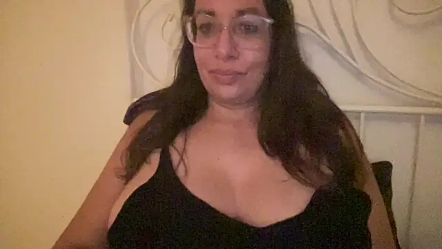 RosaFreya online show from 07/06/26, 03:25