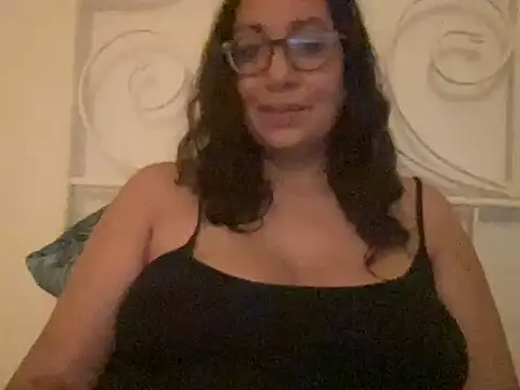 RosaFreya online show from 08/03/26, 05:17