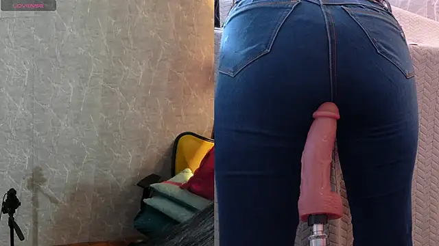 Sophi Thaylorr online show from 09/25/25, 01:59