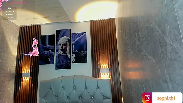 Sophi Thaylorr online show from 09/29/25, 01:05