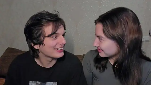 muuur fam online show from 10/03/25, 08:06