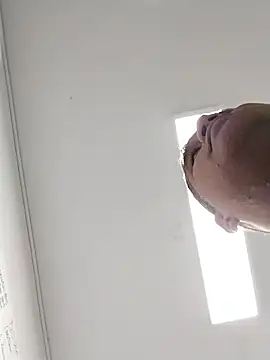 danigarci2307 online show from 11/11/25, 01:05