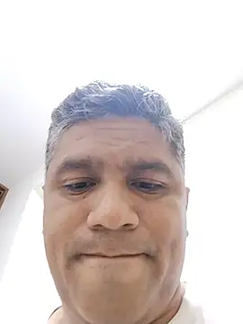 danigarci2307 online show from 11/11/25, 03:01