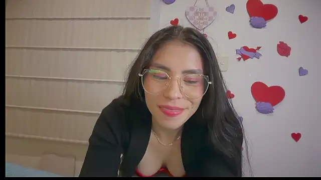 Snapshot of sasha_jonne chatting on 02/20/26, 06:26 sasha jonne online show from 02/20/26, 06:26