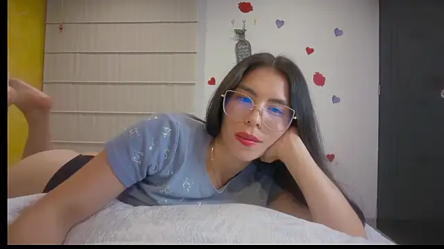 Snapshot of sasha_jonne chatting on 03/02/26, 05:08 sasha jonne online show from 03/02/26, 05:08