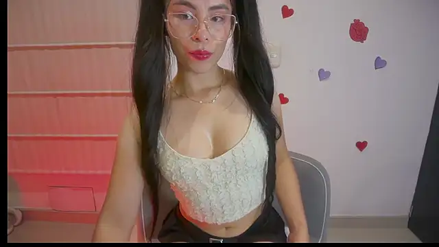 Snapshot of sasha_jonne chatting on 03/29/26, 02:00 sasha jonne online show from 03/29/26, 02:00
