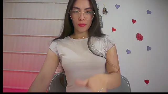 Snapshot of sasha_jonne chatting on 05/26/26, 02:07 sasha jonne online show from 05/26/26, 02:07