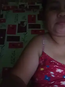 Snapshot of Weng_31 chatting on 06/13/26, 03:15 Weng 31 online show from 06/13/26, 03:15