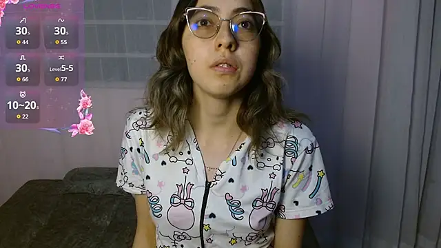 Snapshot of AnnieSparkle chatting on 12/14/25, 02:06 AnnieSparkle online show from 12/14/25, 02:06