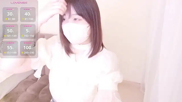 Snapshot of mi__san chatting on 02/28/26, 12:06 mi san online show from 02/28/26, 12:06