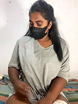 Snapshot of Choco_Chuby chatting on 10/06/25, 03:31 Choco Chuby online show from 10/06/25, 03:31