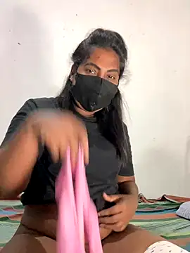 Snapshot of Choco_Chuby chatting on 10/07/25, 01:52 Choco Chuby online show from 10/07/25, 01:52