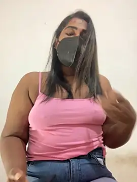 Snapshot of Choco_Chuby chatting on 10/26/25, 03:29 Choco Chuby online show from 10/26/25, 03:29