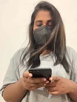 Snapshot of Choco_Chuby chatting on 11/02/25, 10:06 Choco Chuby online show from 11/02/25, 10:06